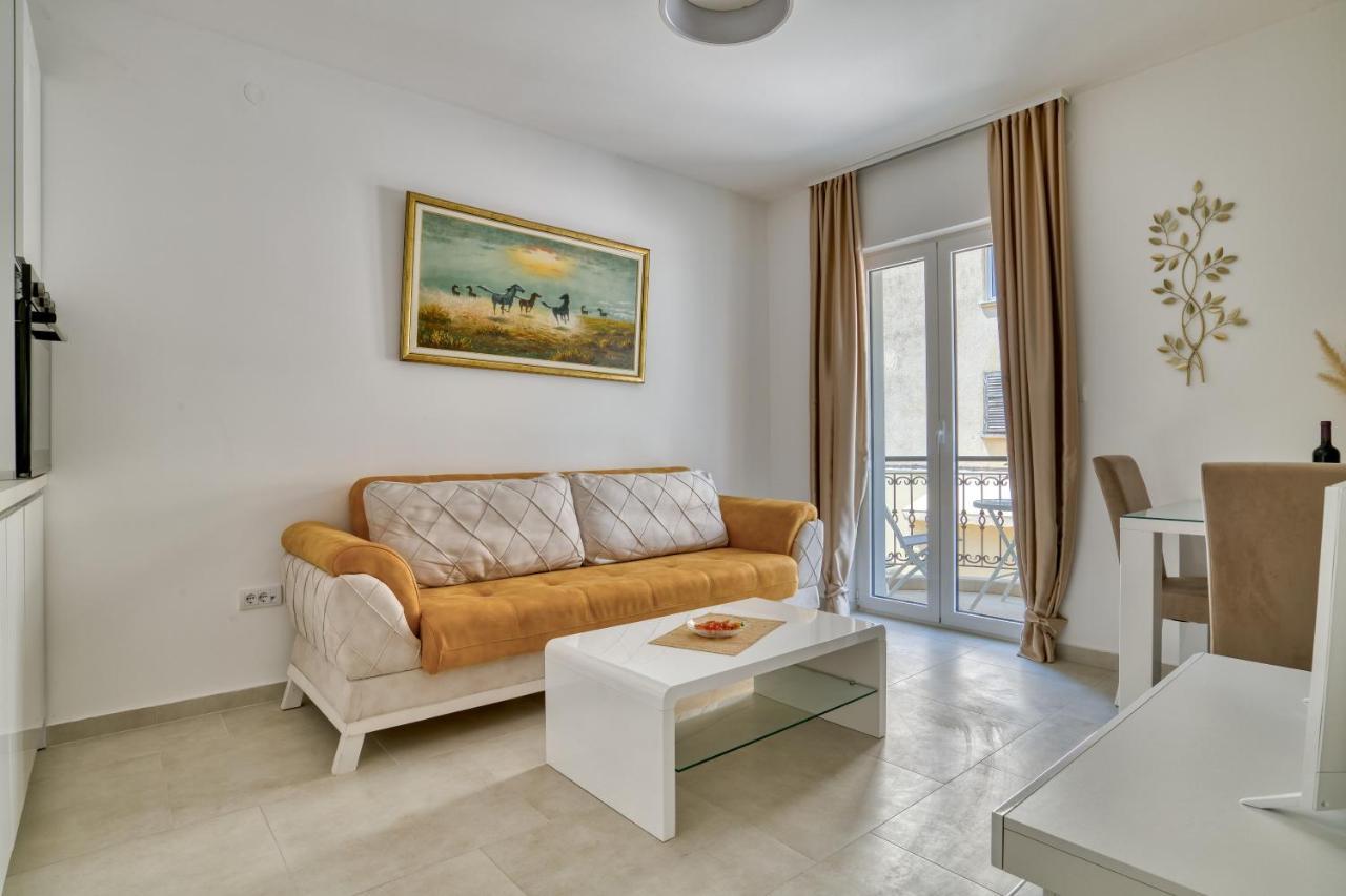 The Golden Luxury Apartments Kotor Ngoại thất bức ảnh