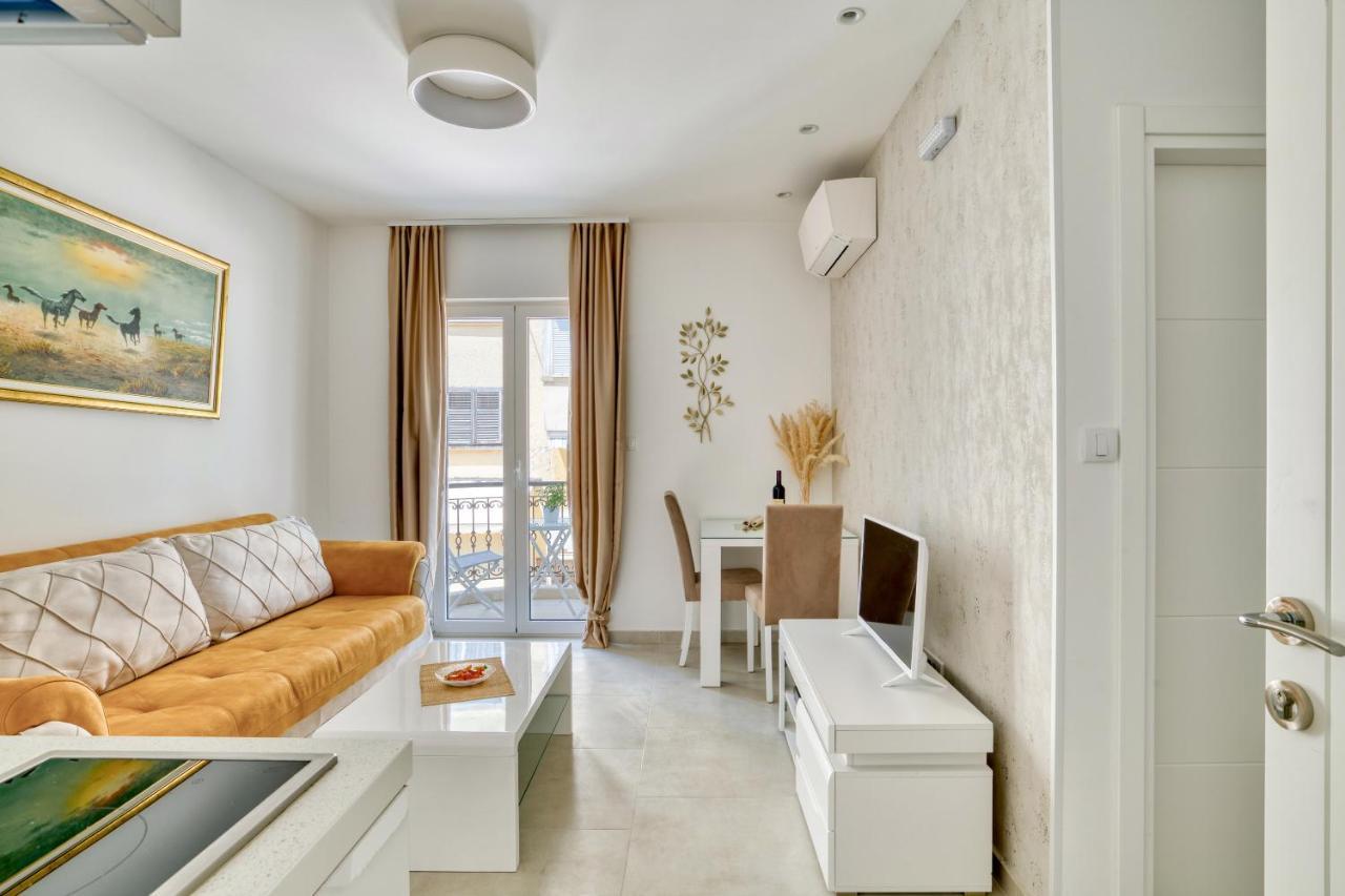 The Golden Luxury Apartments Kotor Ngoại thất bức ảnh