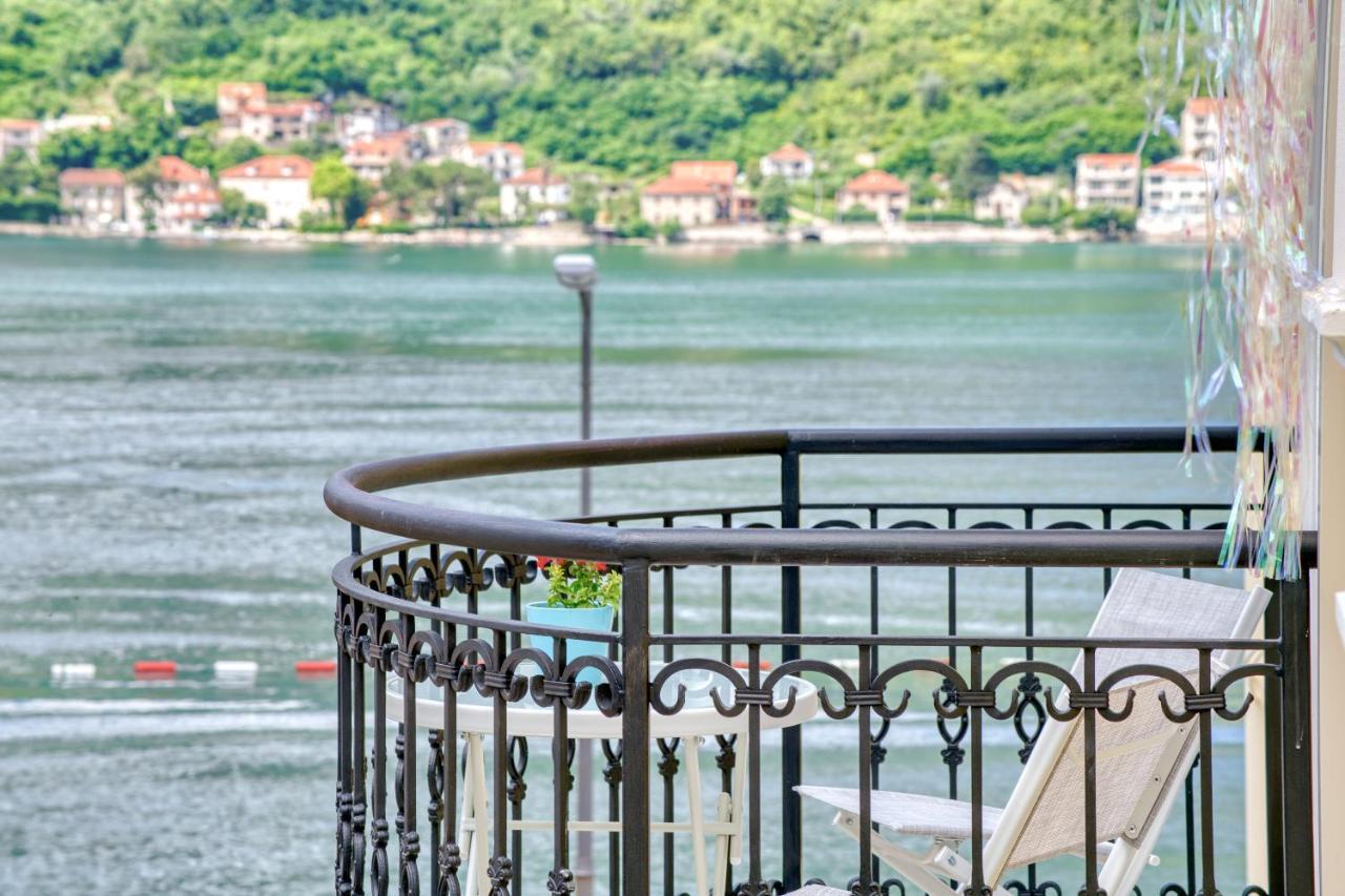 The Golden Luxury Apartments Kotor Ngoại thất bức ảnh