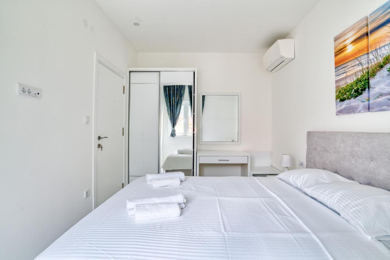 The Golden Luxury Apartments Kotor Ngoại thất bức ảnh